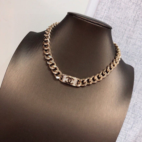 18K  Chanel Diamonds Chain Necklace